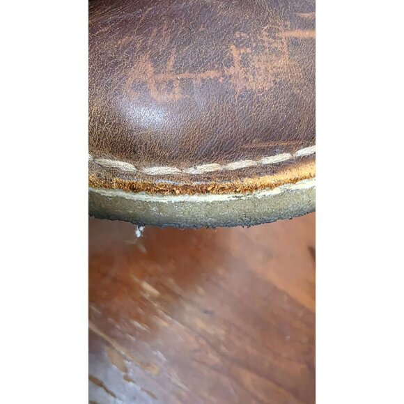 Clarks Women's Brown Leather Chukka Boots Size 7 Distressed with Lace-Up Closure - Picture 8 of 8